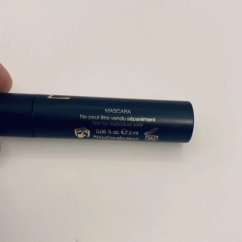 Yves Saint Laurent YSL Lash Clash Extreme Volume Mascara MINI .06oz, 2ml NWOB
